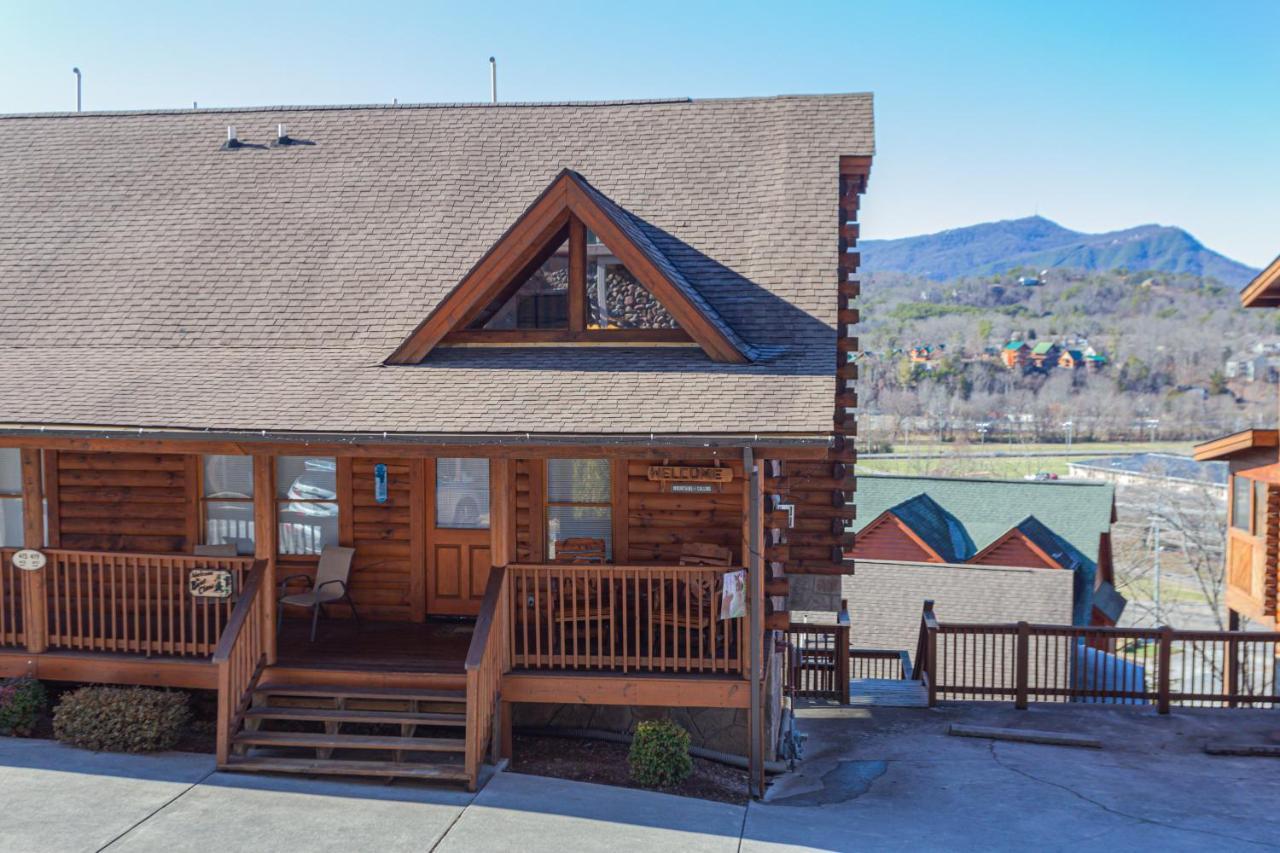 Bear Claw - Bear Claw Retreat In Pigeon Forge! Villa Exterior photo